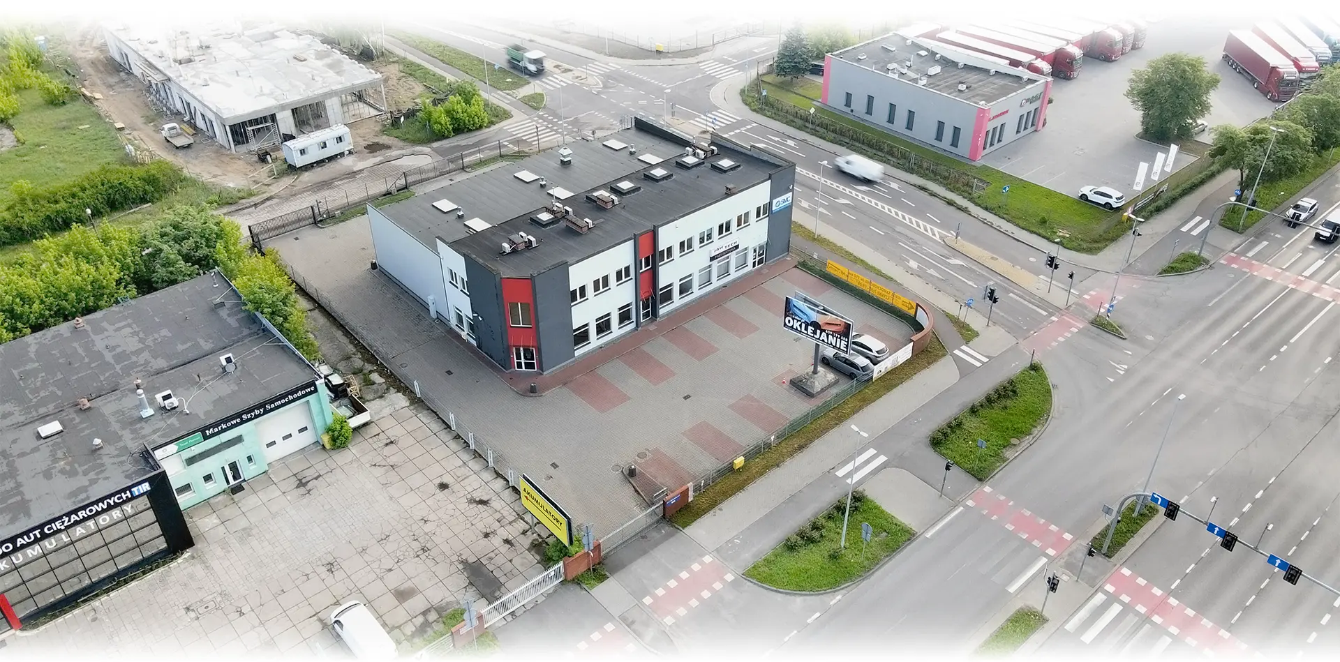 Marii Skłodowskiej 81C - układ budynków